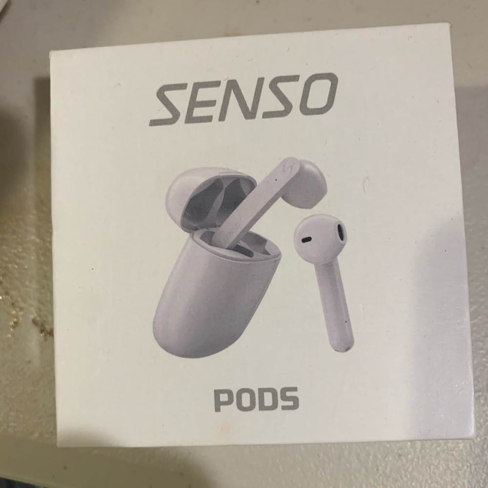 New in box Senso ear pods
